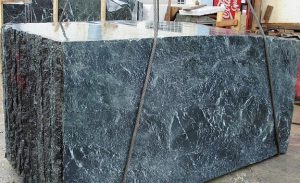tinos-green-marble-and-tinos-oasis-marble-quarry-block-2446b