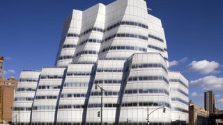 ＩＡＣビル（Inter Active Corp Building）