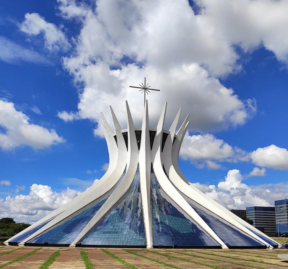 ブラジリア大聖堂（Cathedral of Brasília）