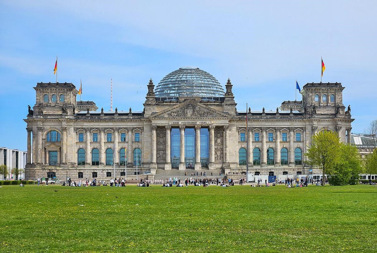ドイツ連邦議会議事堂（Reichstagsgebäude）