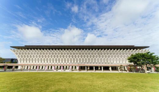 国立劇場おきなわ（National Theatre Okinawa）